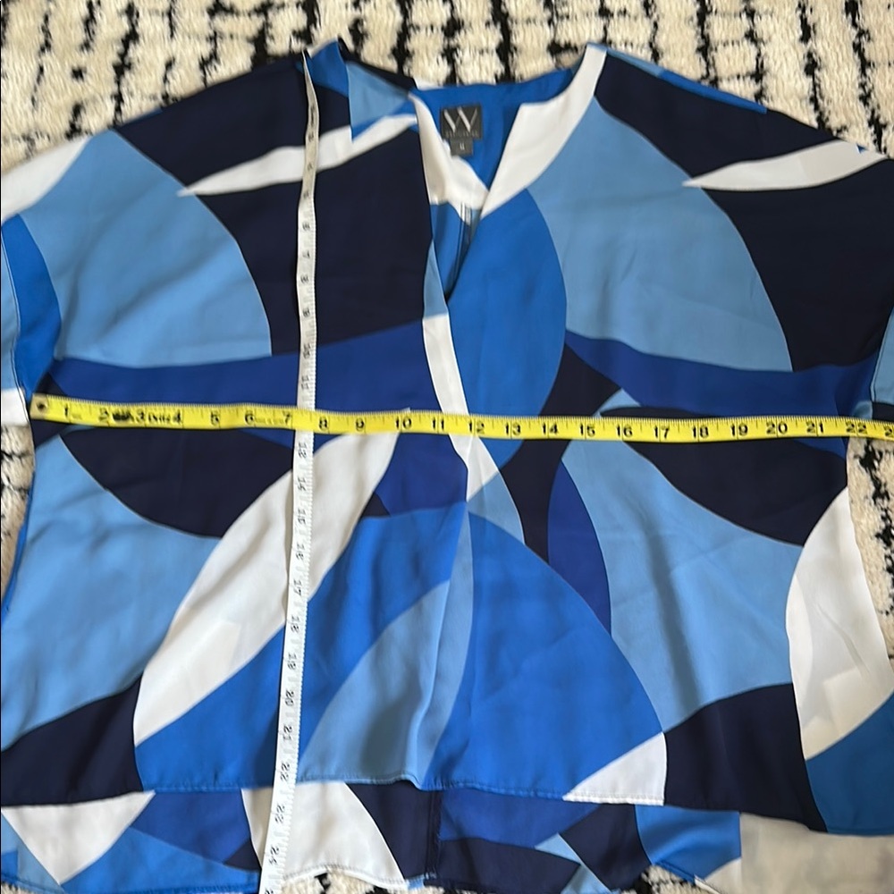 Chic Blue And White Patterned Top - image 2